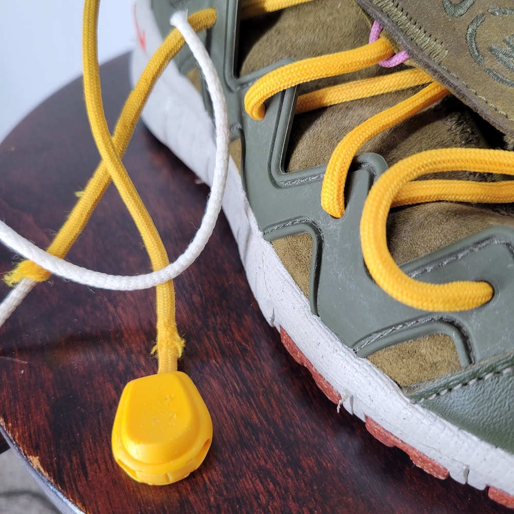Nike Free Crater Trail Boot N7 DX5946- 300 Olive Flax Shoes Men Size 6.5 FLAW - Picture 8 of 10